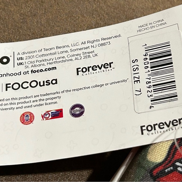 NWT- Arkansas Razorback Women’s Shoes - Picture 11 of 13